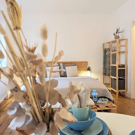 Ii Gemuetliches 1-zimmer-apartment & Eigenes Bad Ii 아파트 *