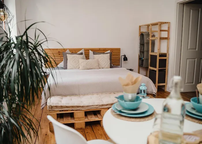 Ii Gemuetliches 1-zimmer-apartment & Eigenes Bad Ii Appartamento Coblenza